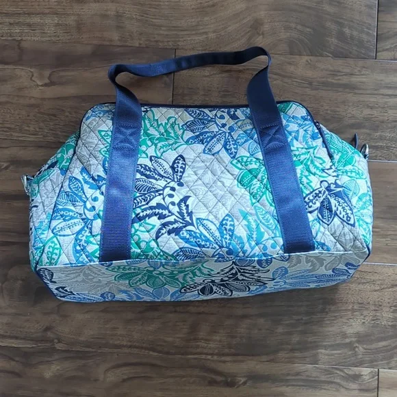Vera Bradley Compact Sport Bag - Picture 3 of 15